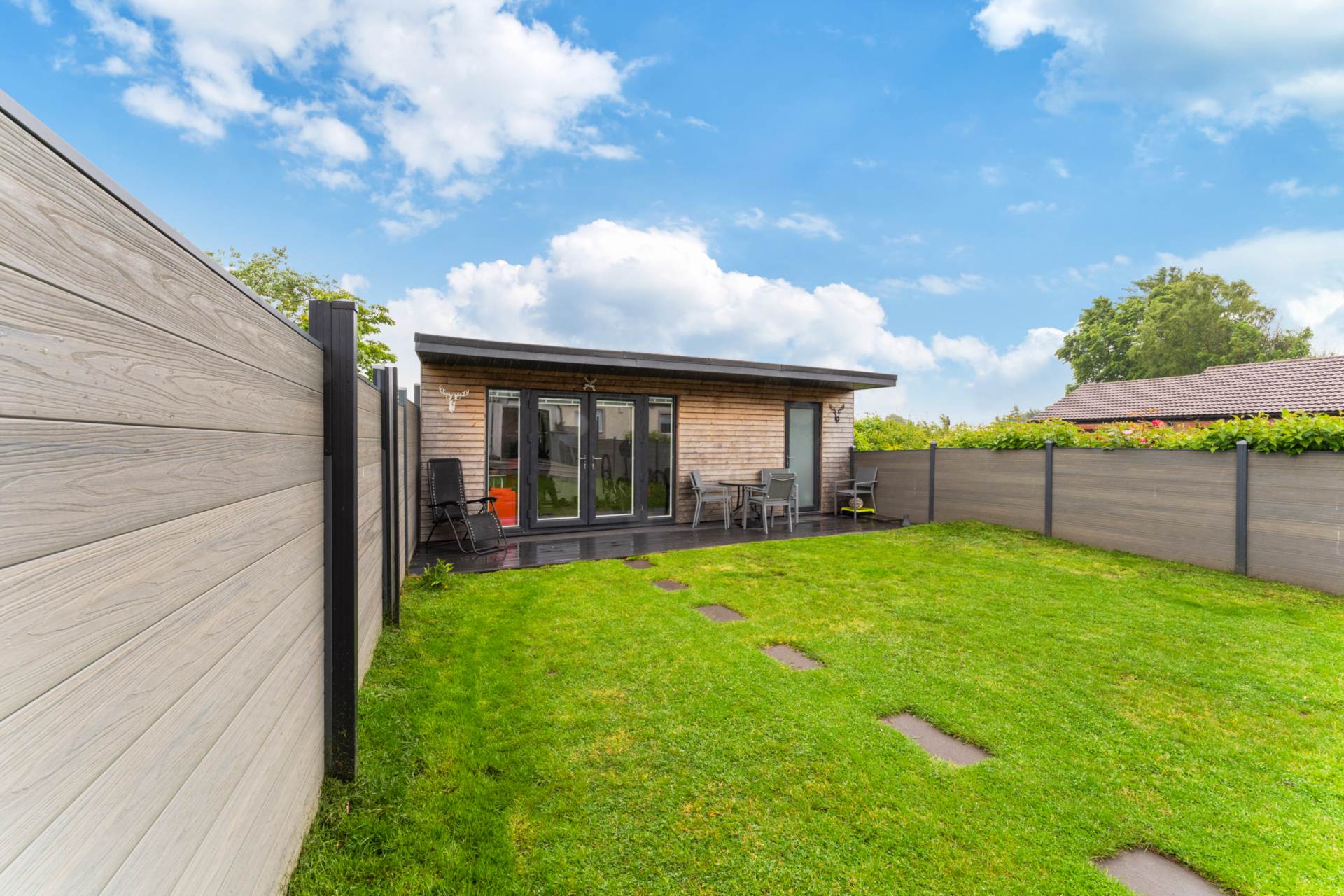 Burnside Gardens, Kilbarchan, Image 15