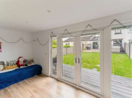 Burnside Gardens, Kilbarchan, Image 17