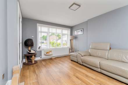 Burnside Gardens, Kilbarchan, Image 3