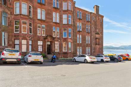 Ashburn Gate, Gourock