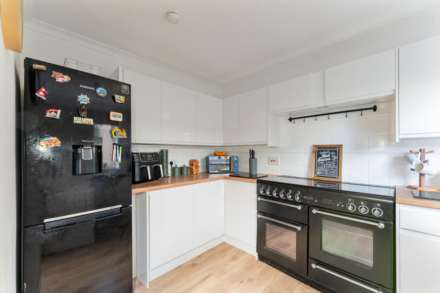 Castlehill Crescent, Kilmacolm, Image 6