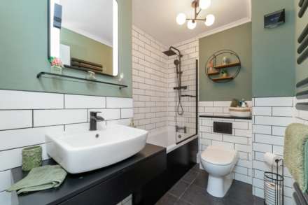 Castlehill Crescent, Kilmacolm, Image 8