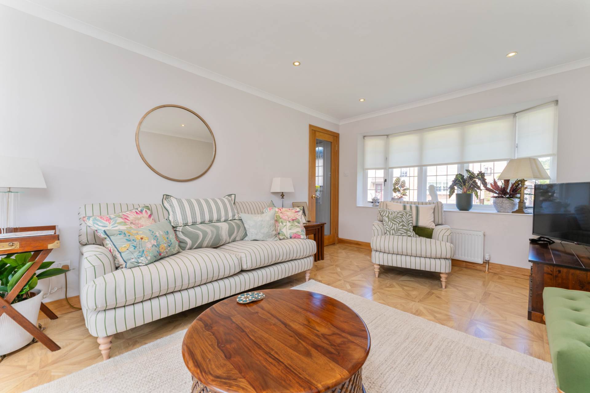 Whitelea Avenue, Kilmacolm, Image 3