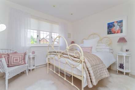 Whitelea Avenue, Kilmacolm, Image 10