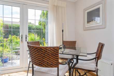 Whitelea Avenue, Kilmacolm, Image 5