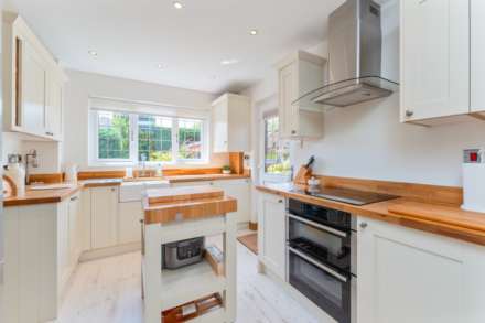 Whitelea Avenue, Kilmacolm, Image 6