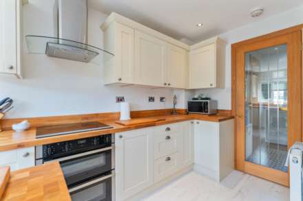 Whitelea Avenue, Kilmacolm, Image 8
