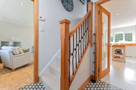 Whitelea Avenue, Kilmacolm, Image 9