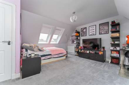 Fairlie Road, Brookfield, Image 16