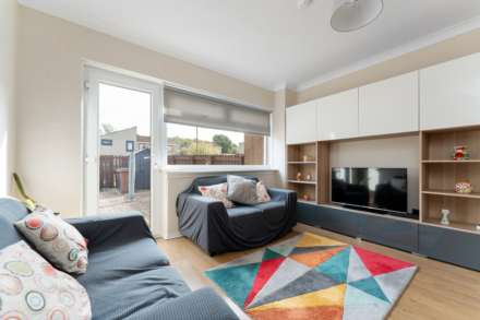 Moss Drive, Erskine, Image 2