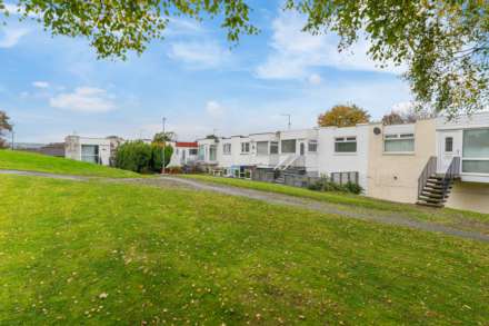 Corlic Way, Kilmacolm, Image 1