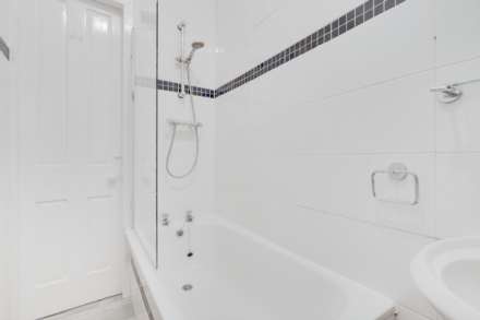 Stewart Place, Kilmacolm, Image 12