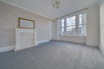 Stewart Place, Kilmacolm, Image 2