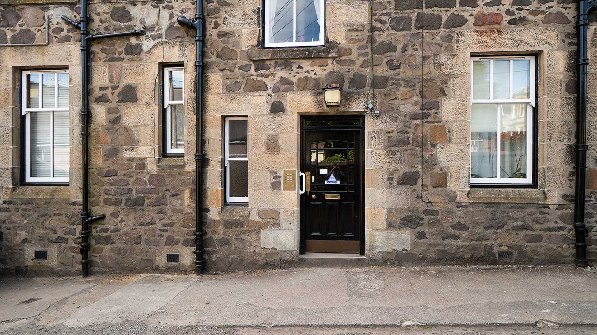 Rosebank Terrace, Kilmacolm, Image 1