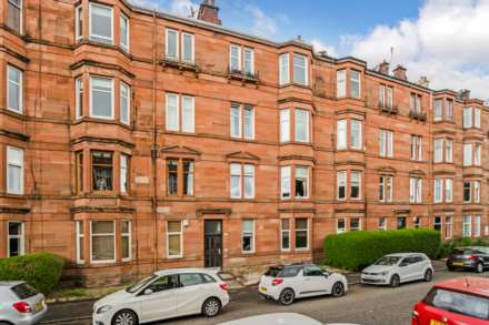 2 Bedroom Apartment, Ledard Road, Glasgow