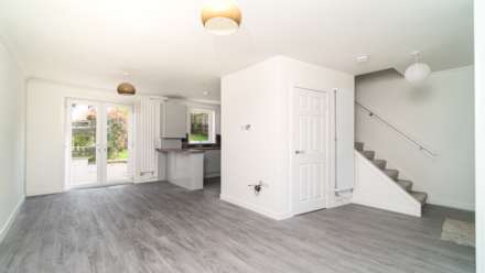 Wateryetts Drive, Kilmacolm, Image 2