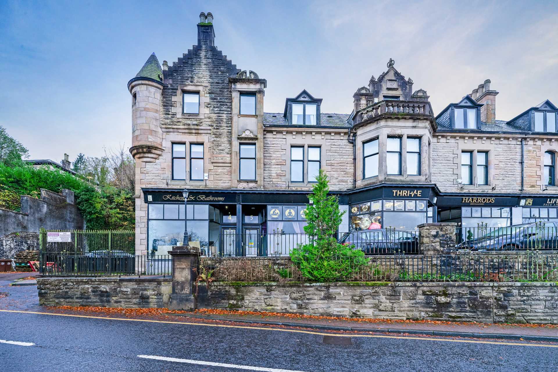 Castle Terrace, Bridge Of Weir, Image 1