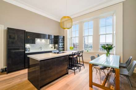 Grosvenor Terrace, Glasgow, Image 5