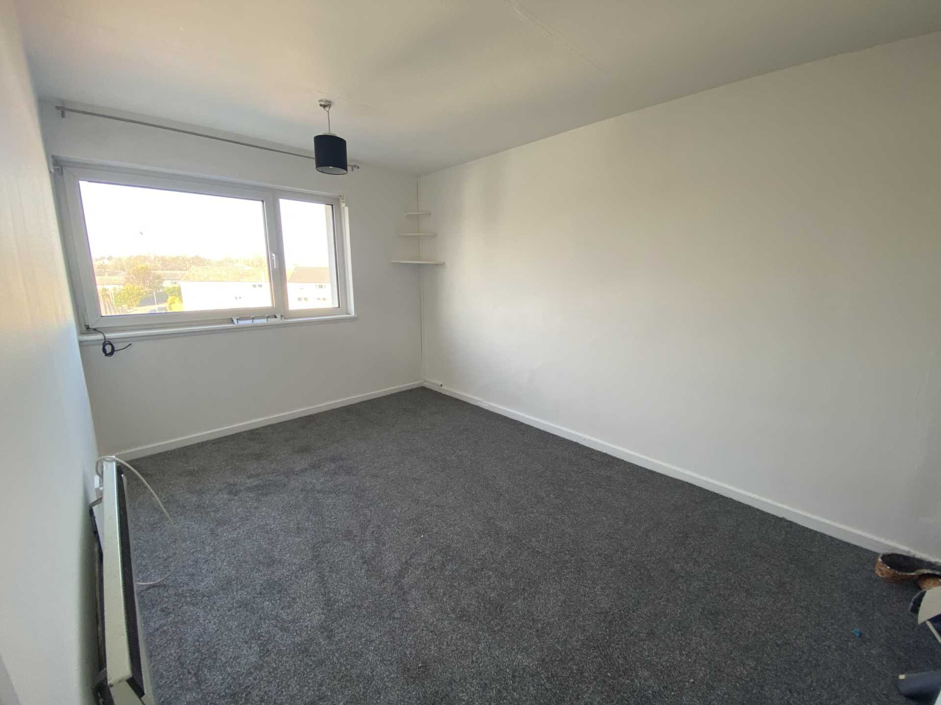 Kintyre Avenue, Linwood, Image 6