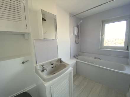 Kintyre Avenue, Linwood, Image 7