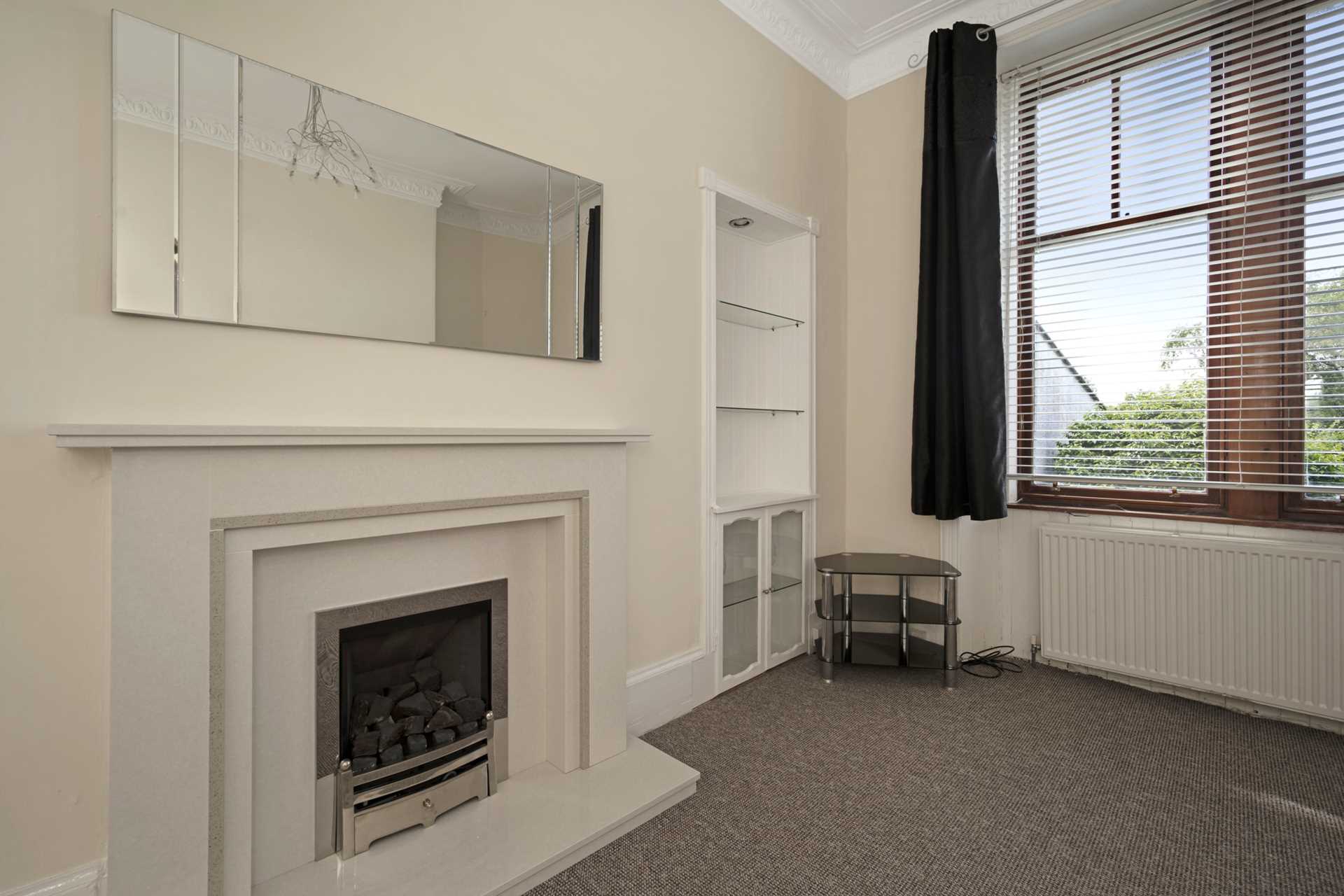 Rosebank Terrace, Kilmacolm, Image 3