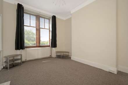Rosebank Terrace, Kilmacolm, Image 4
