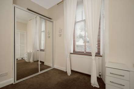 Rosebank Terrace, Kilmacolm, Image 8