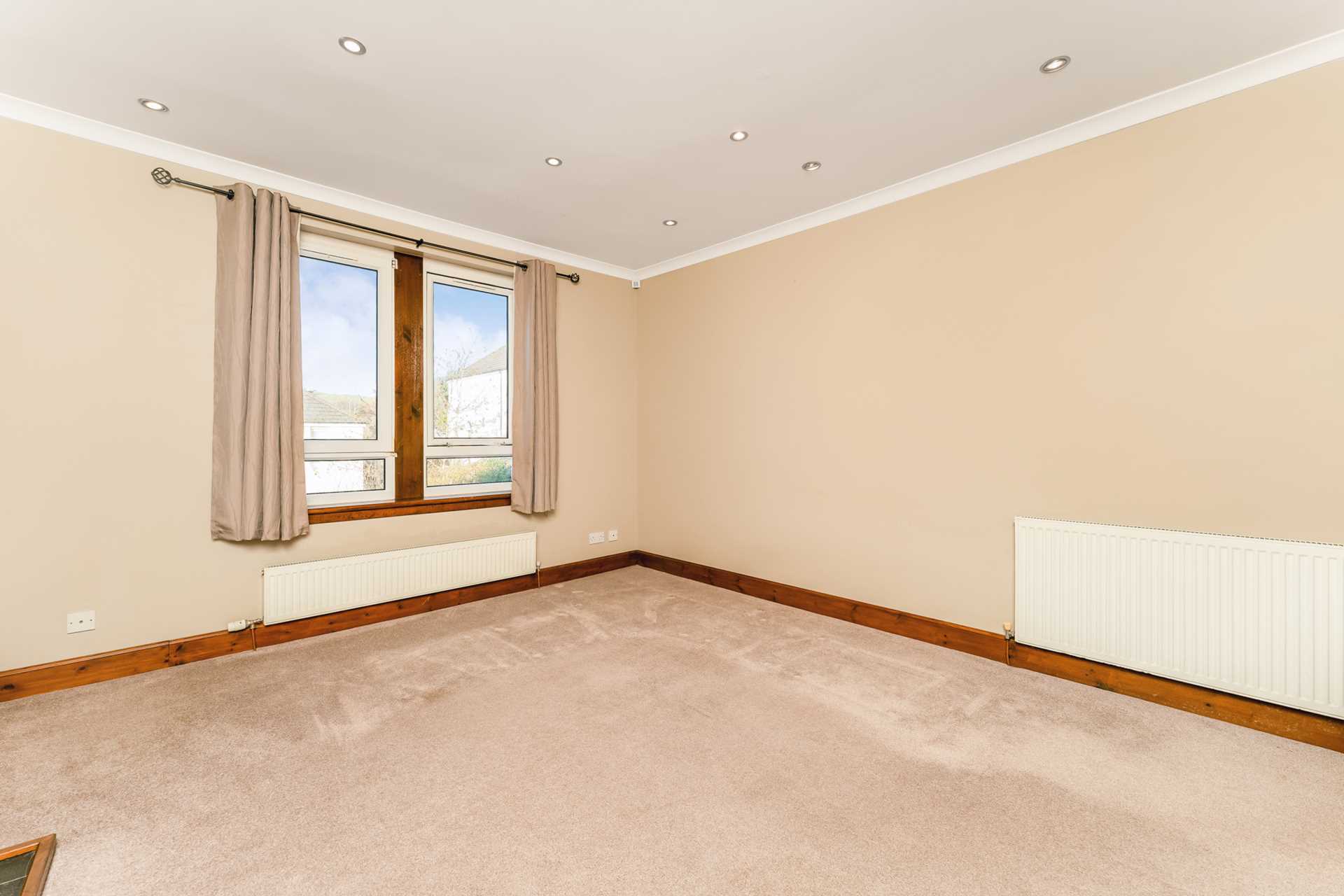 Calder Drive, Lochwinnoch, Image 3