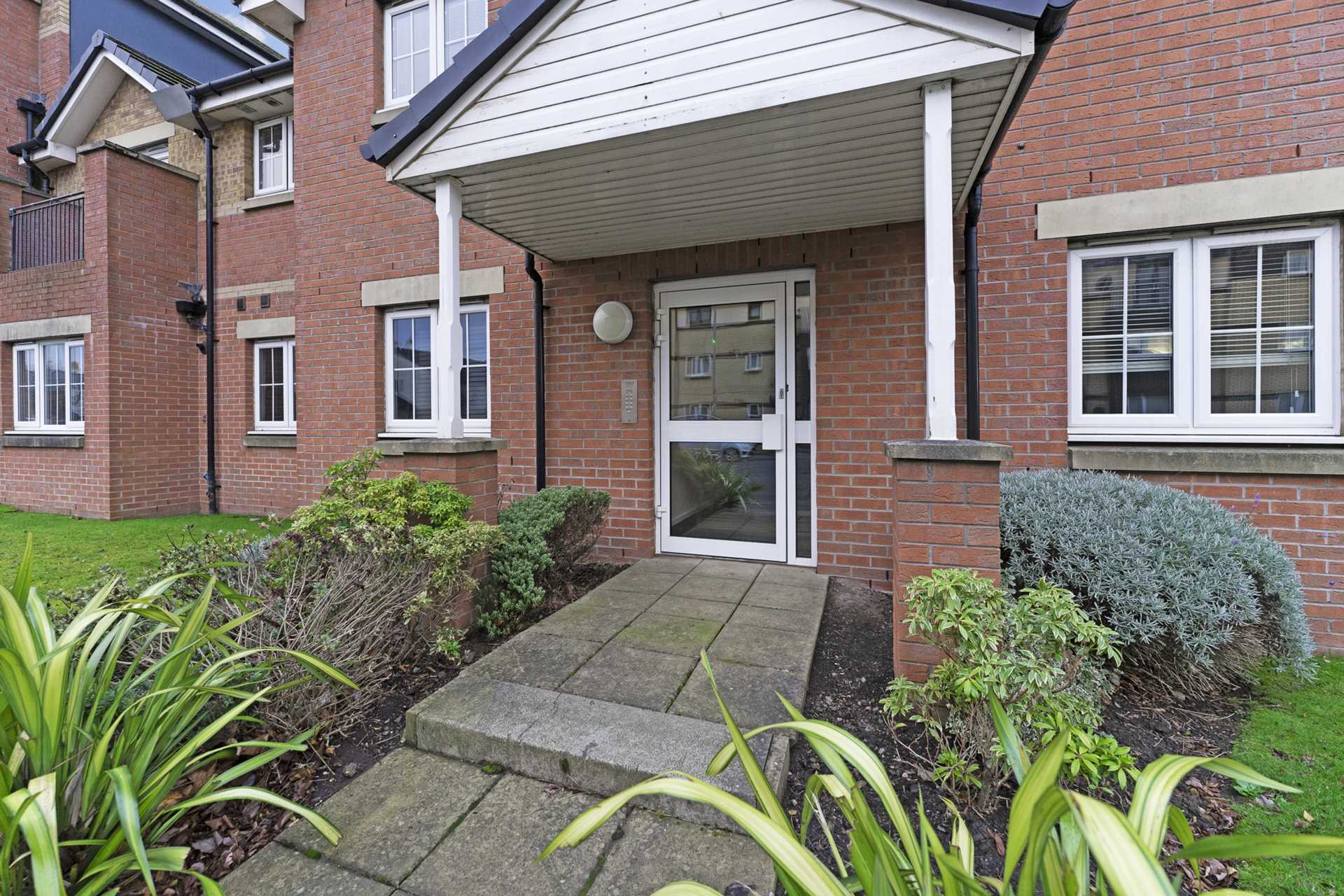 Porterfield Road, Renfrew, Image 1