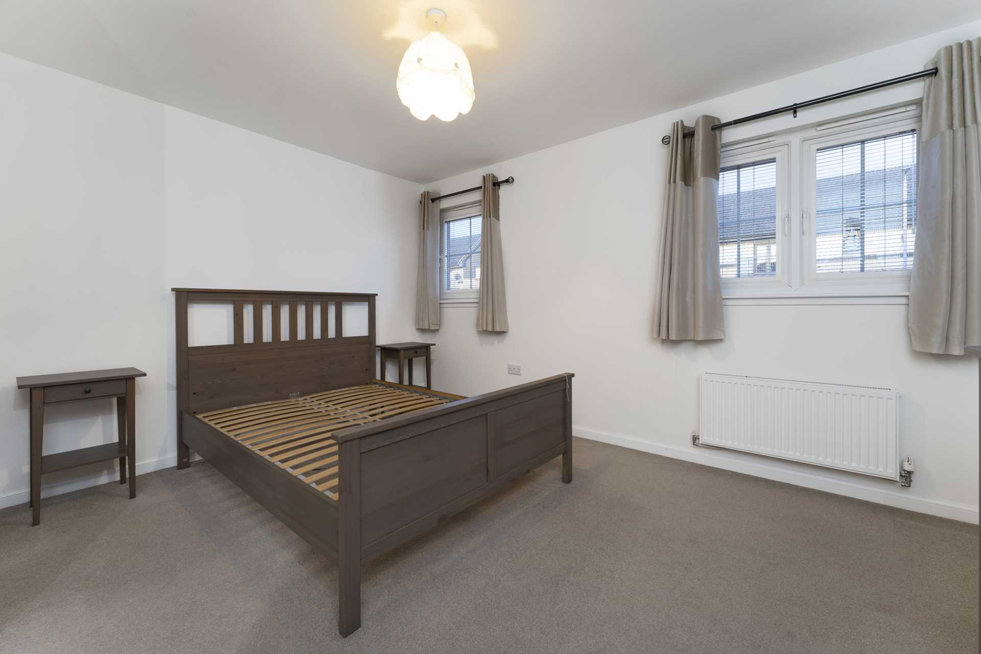 Porterfield Road, Renfrew, Image 7