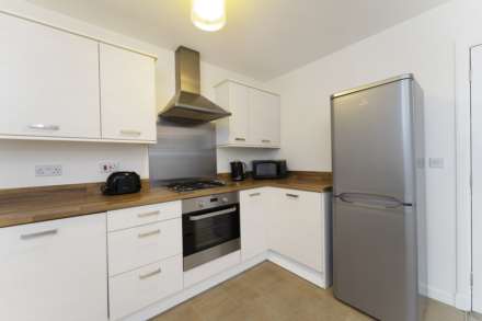 Porterfield Road, Renfrew, Image 5