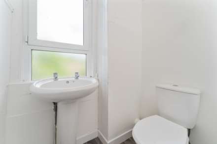 Barterholm Road, Paisley, Image 12