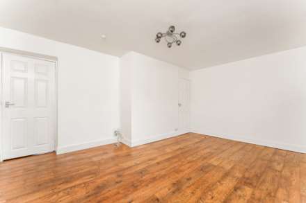 Houston Road, Bridge Of Weir, Image 3