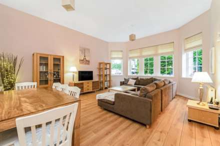 The Ladeside, Quarrier's Village, Image 3