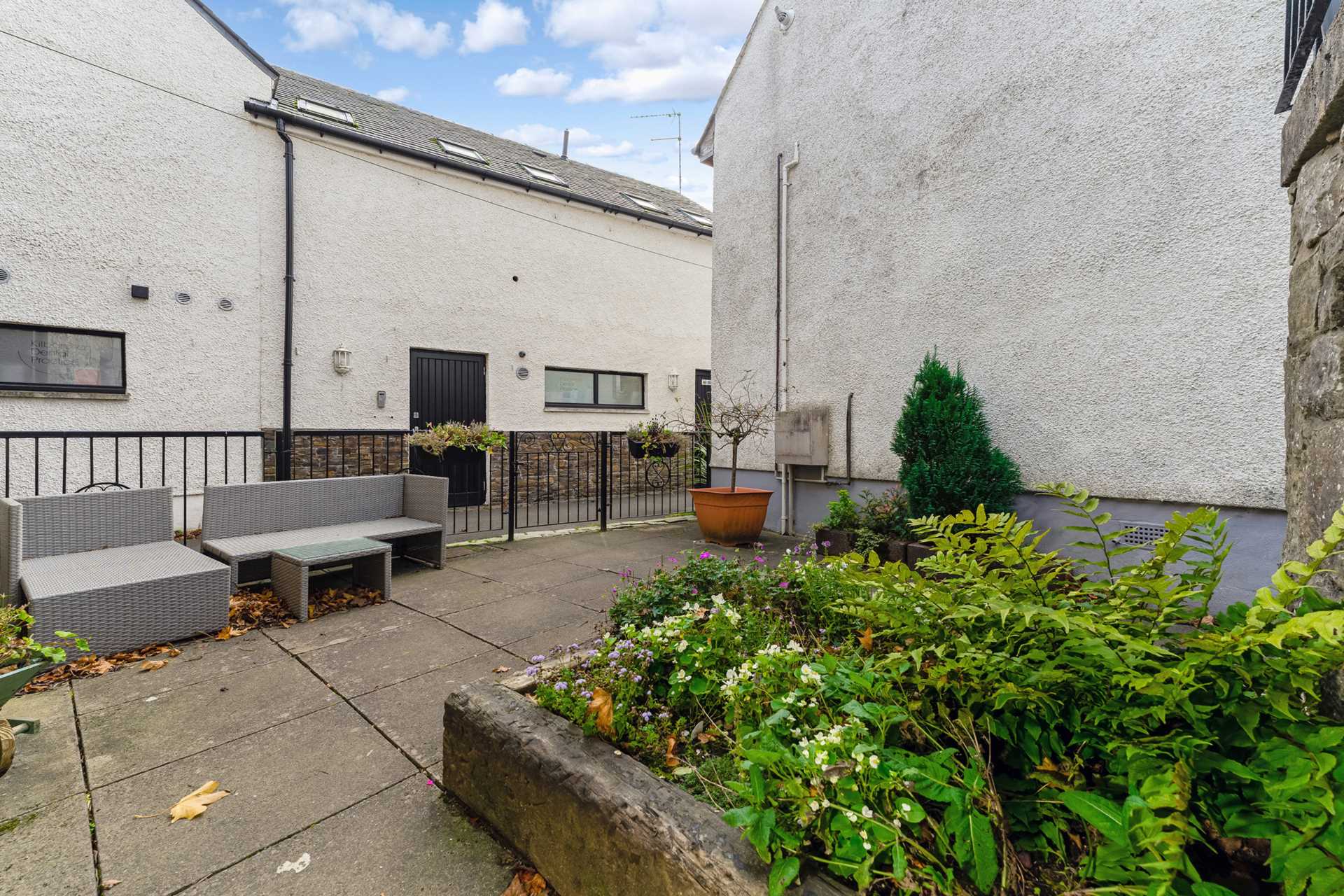 Shuttle Street, Kilbarchan, Image 12