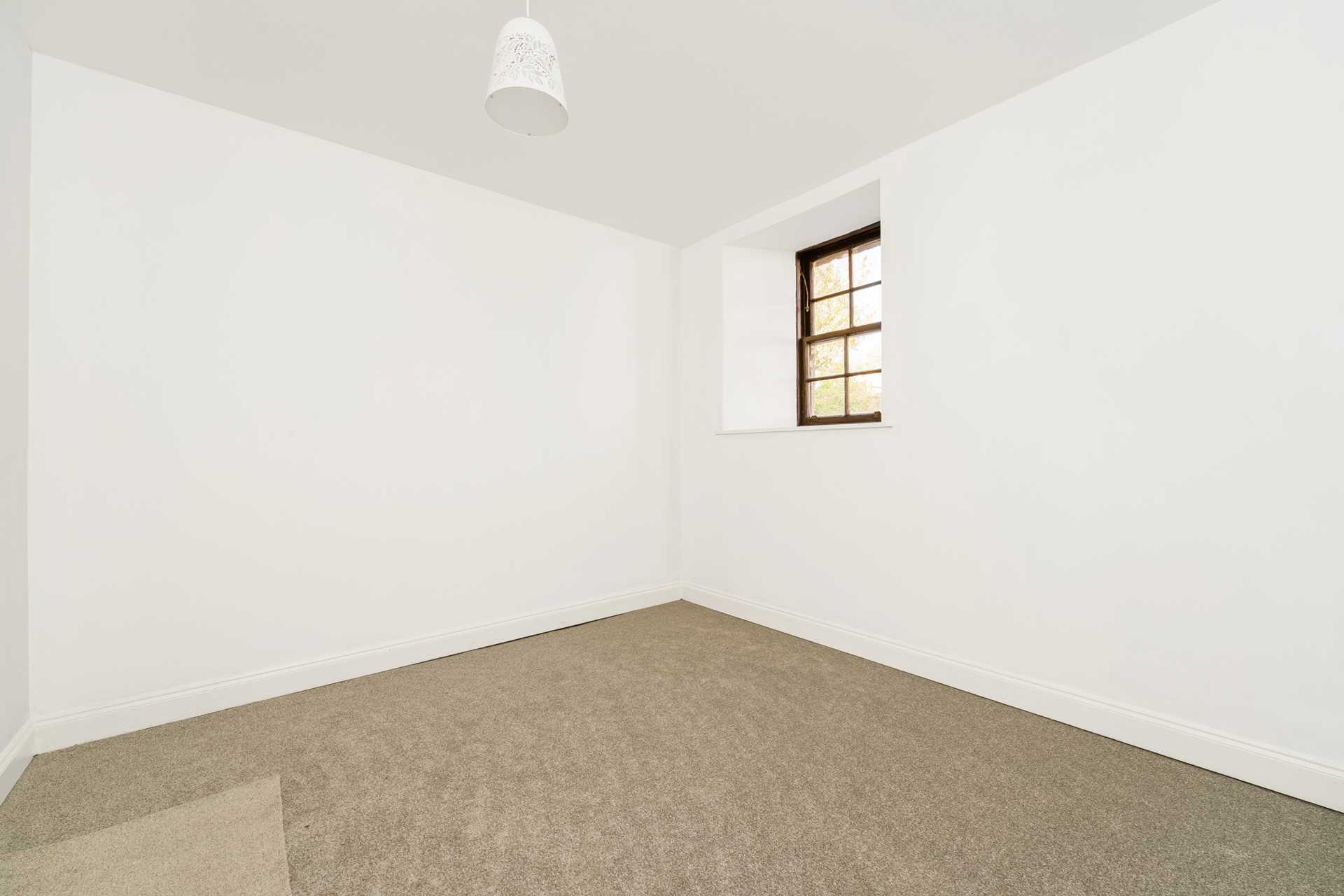 Shuttle Street, Kilbarchan, Image 6