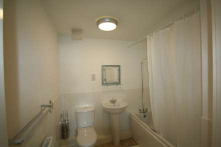 Elphins Drive, Wilderspool Park, Image 12