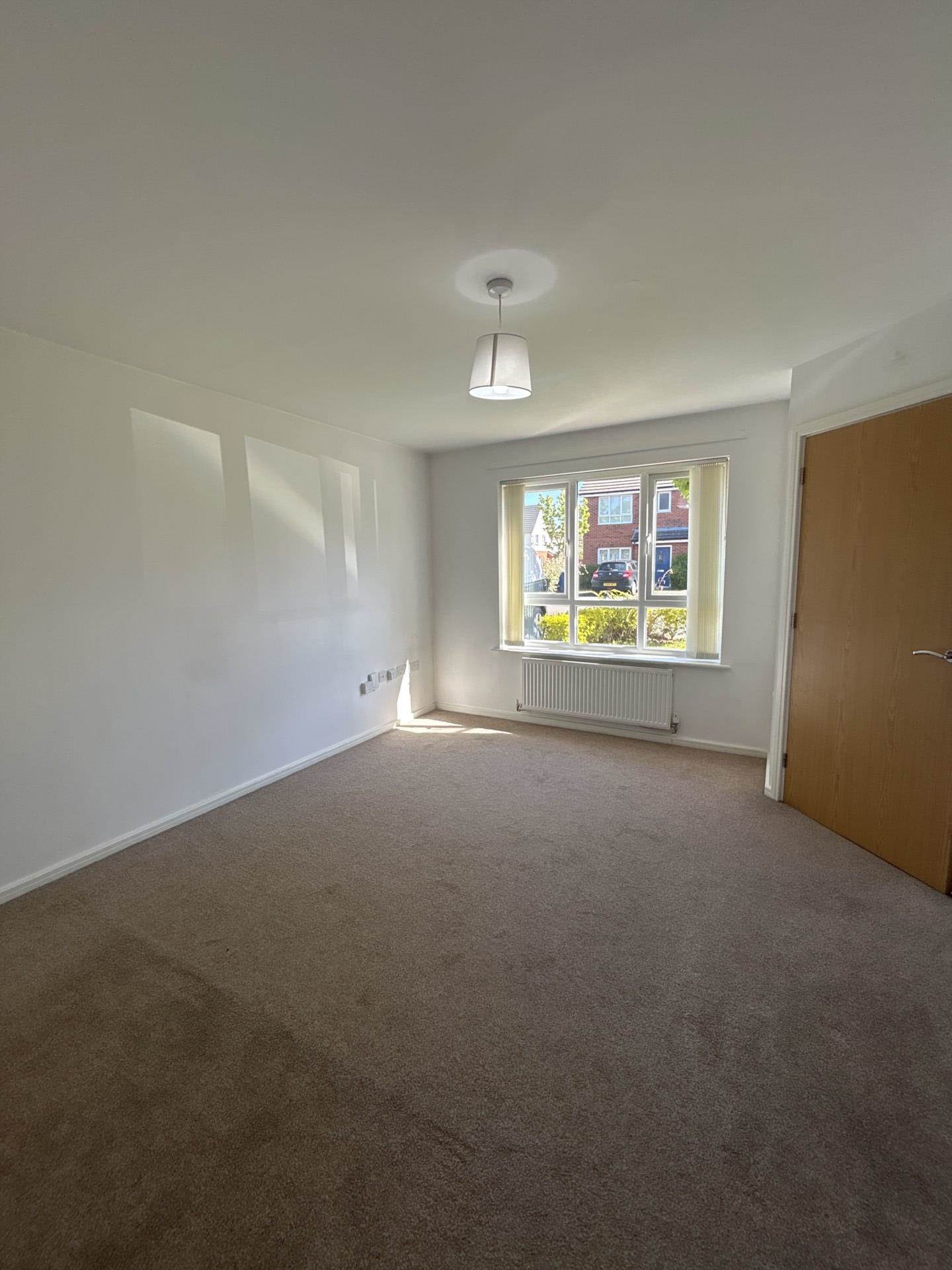 Lintott Gardens, Warrington, Image 6