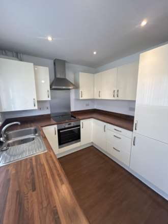 Lintott Gardens, Warrington, Image 3