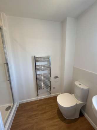 Lintott Gardens, Warrington, Image 5