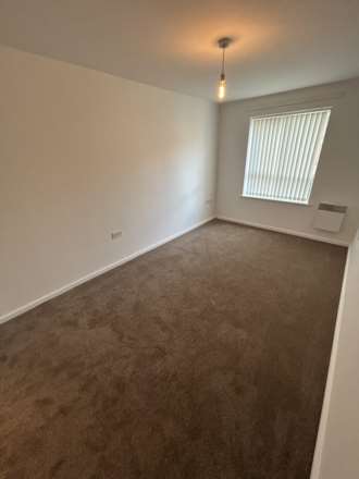 Spires View, Warrington, Image 4