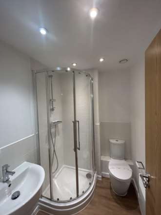 Spires View, Warrington, Image 4