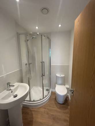 Spires View, Warrington, Image 4