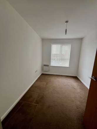 Spires View, Warrington, Image 4