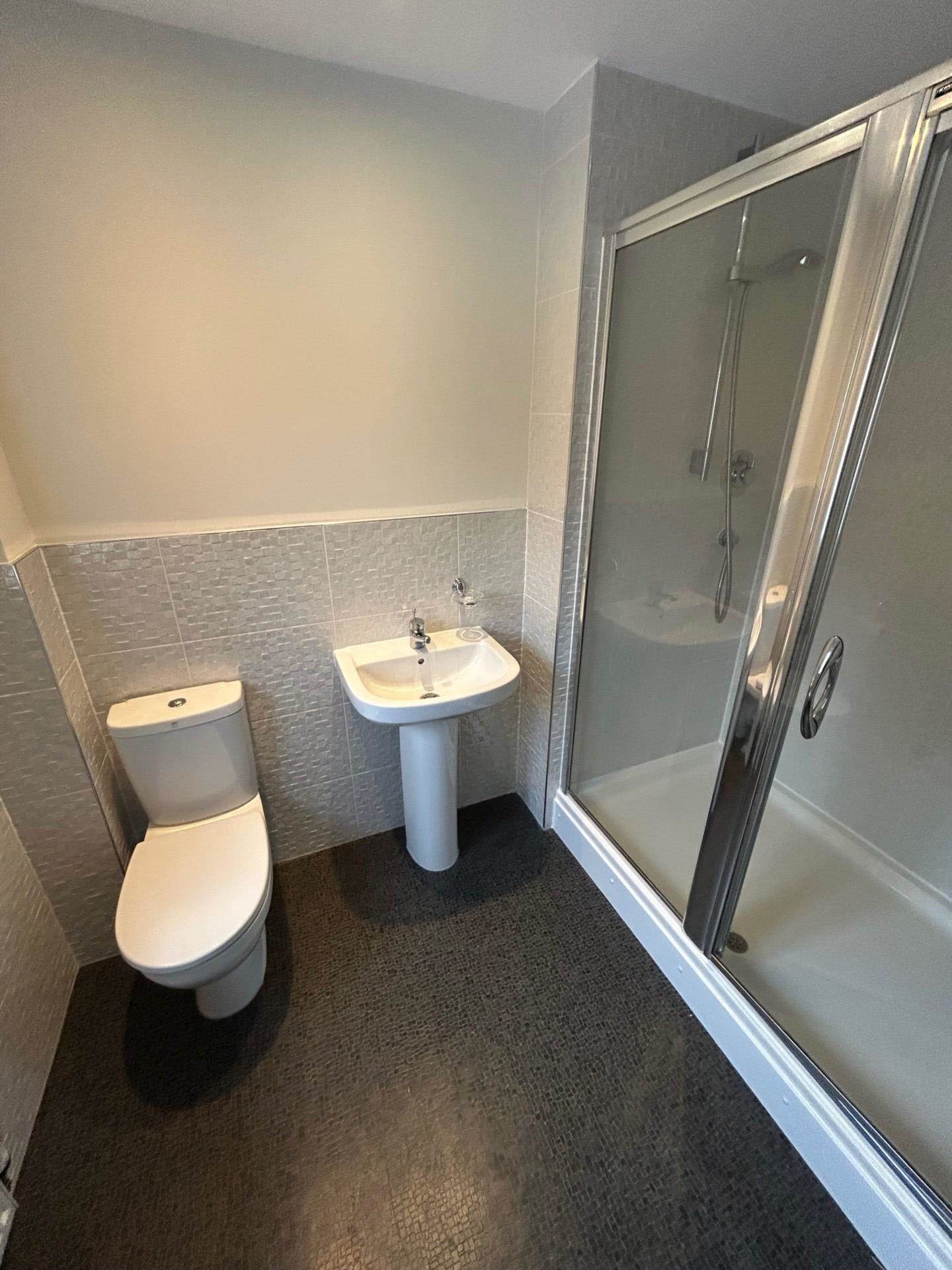 Waters Edge, Warrington, Image 10