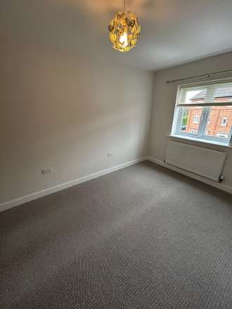 Waters Edge, Warrington, Image 15