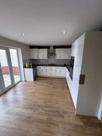 Waters Edge, Warrington, Image 16