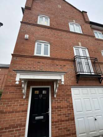 Waters Edge, Warrington, Image 2