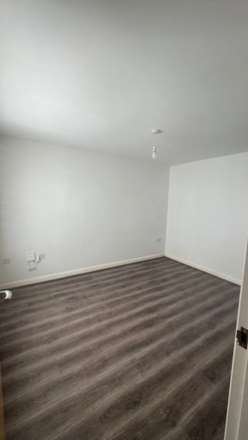 Chedlin Drive, Manchester, Image 10