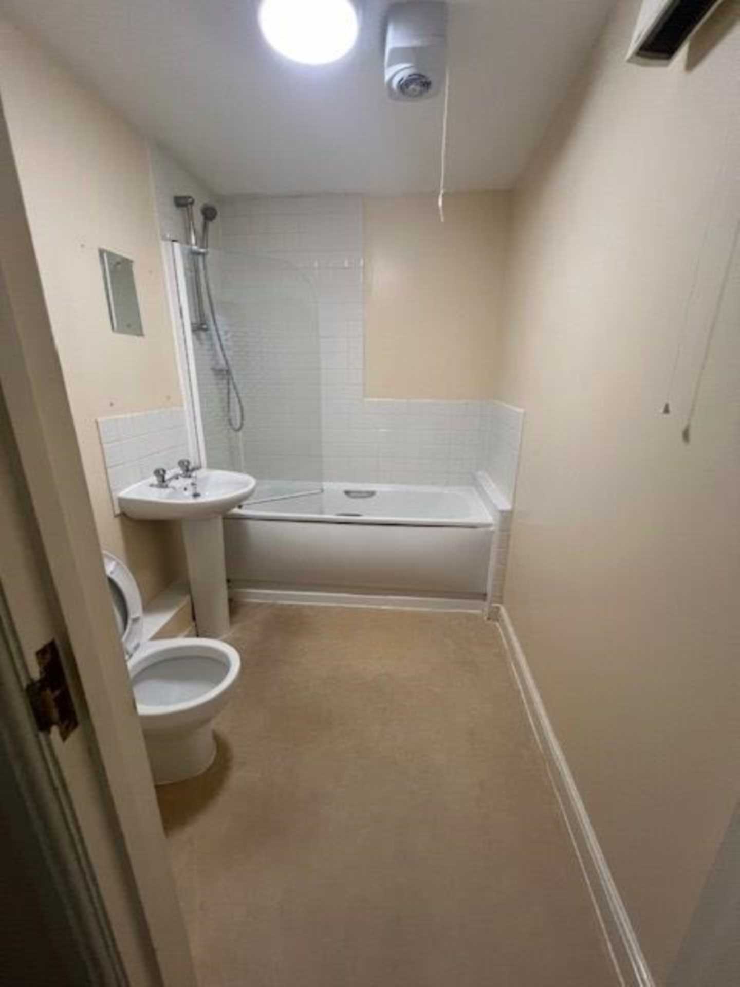 Kingsburn Court, Manchester, Image 5